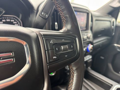 Used 2020 GMC Sierra 1500 AT4 w/ AT4 Premium Package AWD/4WD image 11