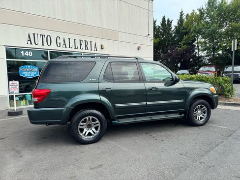 Used 2007 Toyota Sequoia SR5 AWD/4WD image 9