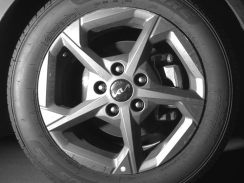 Used 2025 Kia K4 LXS image 13