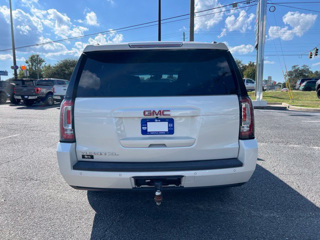 Used 2015 GMC Yukon XL SLT w/ Open Road Package AWD/4WD image 5