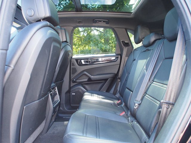 Used 2021 Porsche Cayenne AWD/4WD image 20