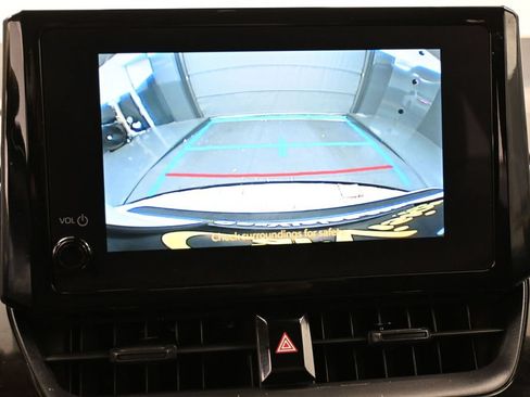 Used 2024 Toyota Corolla LE FWD image 27