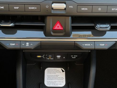 New 2025 Kia K4 EX image 17