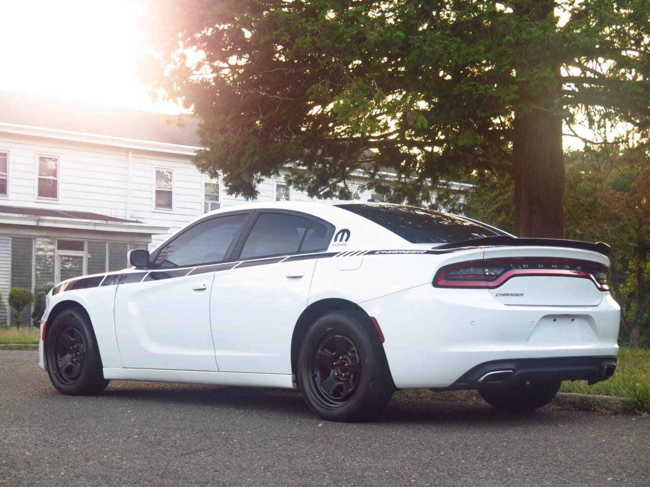 Used 2015 Dodge Charger SE w/ Popular Equipment Group RWD image 3