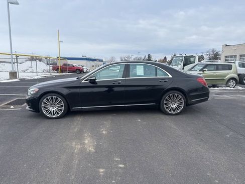 Used 2017 Mercedes-Benz S 550 4MATIC Sedan image 2