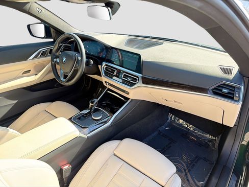 Used 2023 BMW 430i Coupe w/ Premium Package image 16