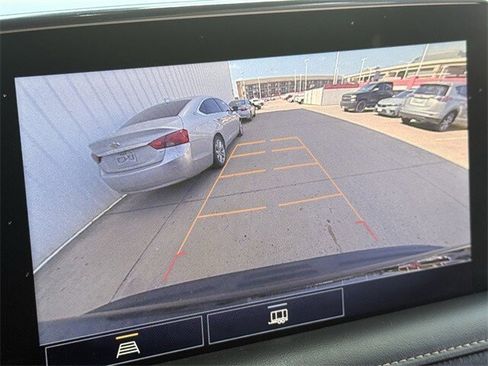 Used 2021 GMC Yukon XL SLT image 19