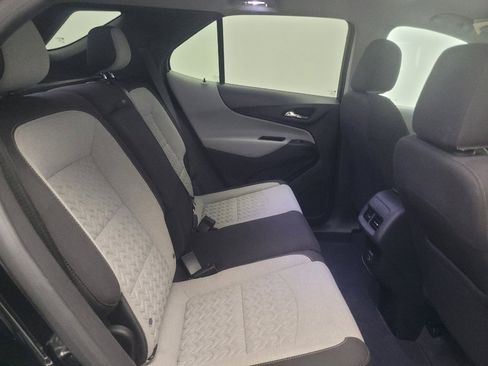 Used 2023 Chevrolet Equinox LS FWD image 19