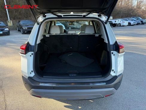 Used 2023 Nissan Rogue SV w/ SV Premium Package image 6