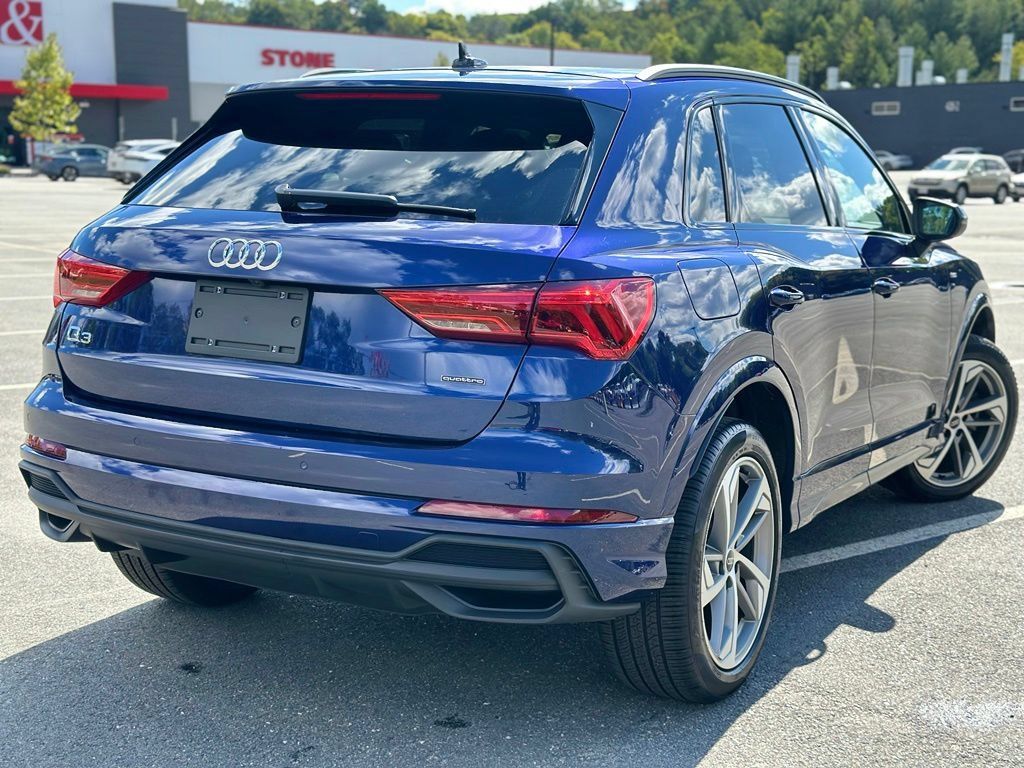 Used 2025 Audi Q3 2.0T Premium AWD/4WD image 7