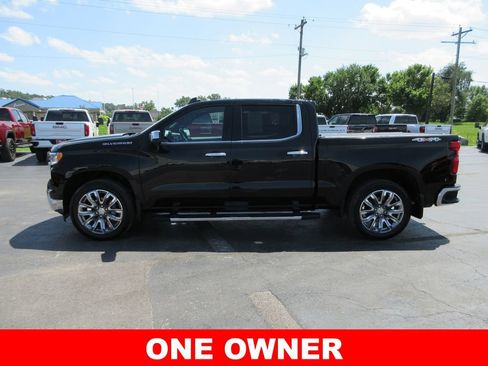 Certified 2023 Chevrolet Silverado 1500 LTZ w/ LTZ Premium Package AWD/4WD image 11