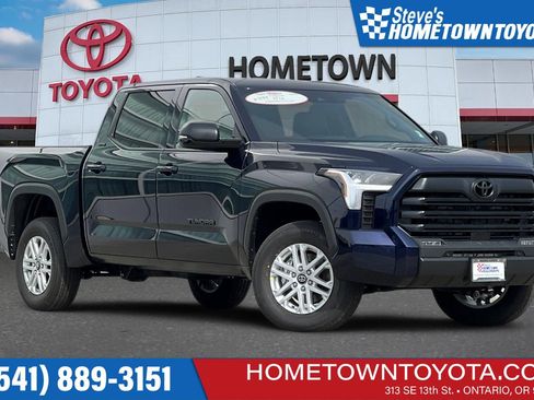 Used 2025 Toyota Tundra SR5 w/ SR5 Premium Package AWD/4WD image 1