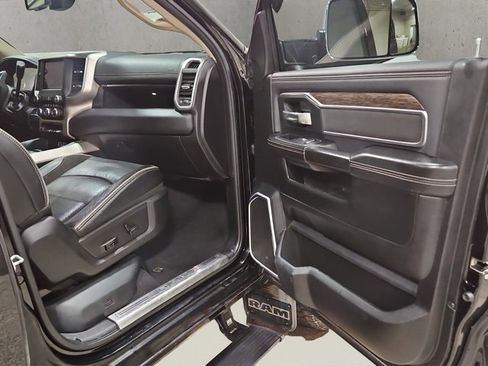 Used 2020 RAM 2500 Laramie image 18
