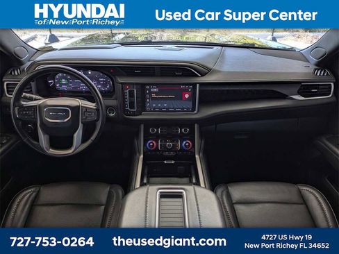 Used 2022 GMC Yukon XL Denali w/ Denali Premium Package image 22