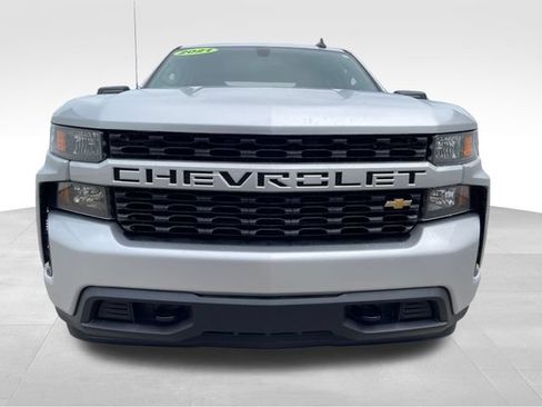 Used 2021 Chevrolet Silverado 1500 Custom AWD/4WD image 8