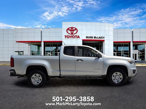 Used 2016 Chevrolet Colorado W/T w/ WT Convenience Package RWD image 5