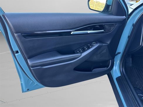 Used 2024 Kia Seltos EX image 31