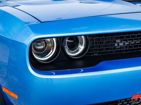 Used 2015 Dodge Challenger SRT Hellcat image 56