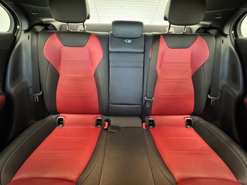 Used 2022 Mercedes-Benz A 220 image 7