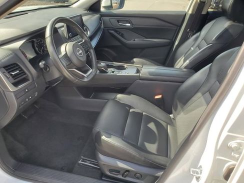 Certified 2024 Nissan Rogue SV w/ SV Premium Package image 16