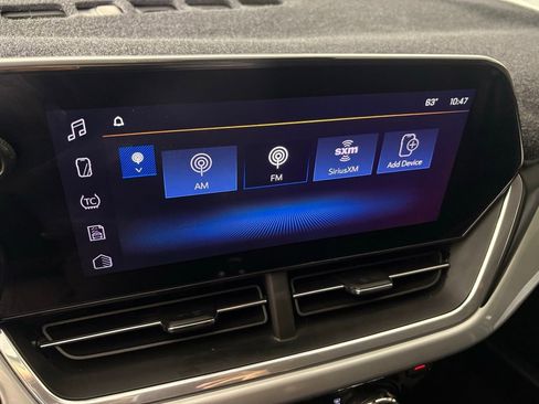 Used 2024 Chevrolet Trax LT w/ Driver Confidence Package image 28