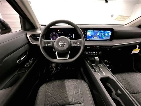 New 2026 Nissan Kicks SV w/ SV Premium Package FWD image 20