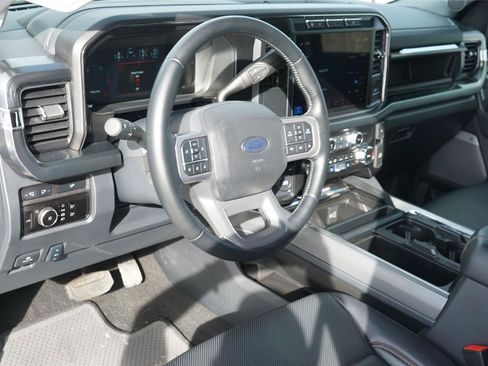 Certified 2024 Ford F250 Lariat AWD/4WD image 9