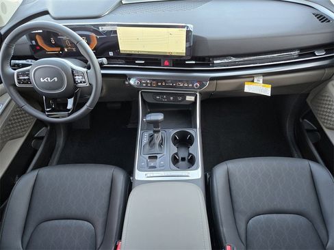 New 2026 Kia Carnival image 19