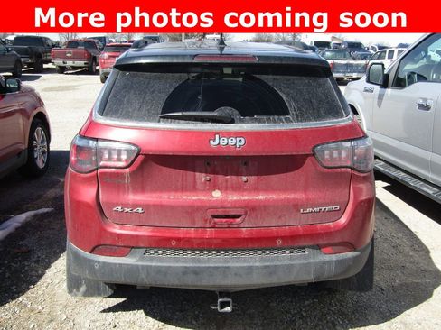 Used 2025 Jeep Compass Limited image 4