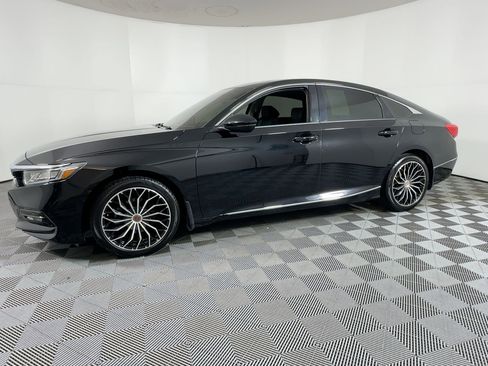 Used 2018 Honda Accord EX-L image 17