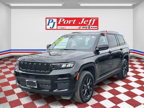 Certified 2025 Jeep Grand Cherokee L Altitude image 1