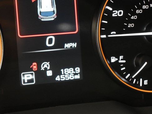 Used 2025 Subaru Outback Wilderness AWD/4WD image 3