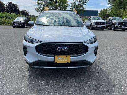 Certified 2025 Ford Escape ST-Line Select