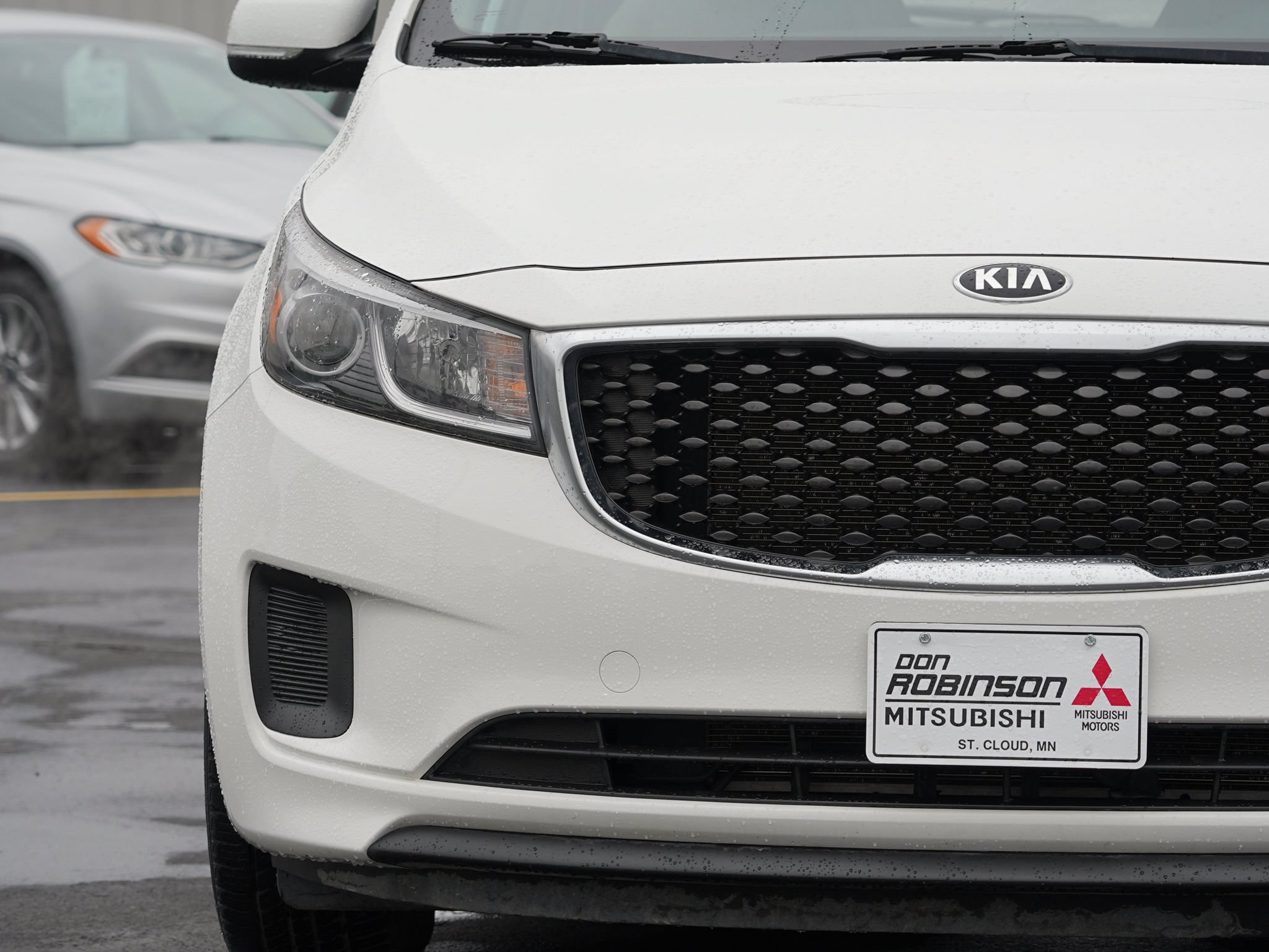 Used 2018 Kia Sedona L FWD image 10