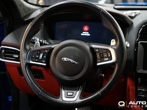 Used 2020 Jaguar F-PACE SVR AWD/4WD image 21