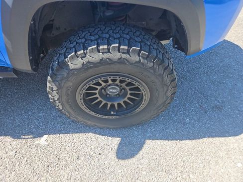 Used 2019 Toyota Tacoma TRD Pro AWD/4WD image 10