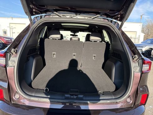 Used 2023 Ford Escape ST-Line w/ Tech Pack #1 image 28