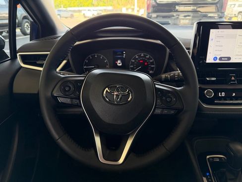 Used 2025 Toyota Corolla SE FWD image 20