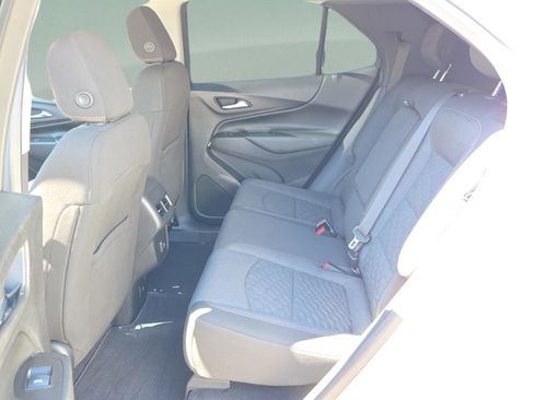 Used 2020 Chevrolet Equinox LT image 10