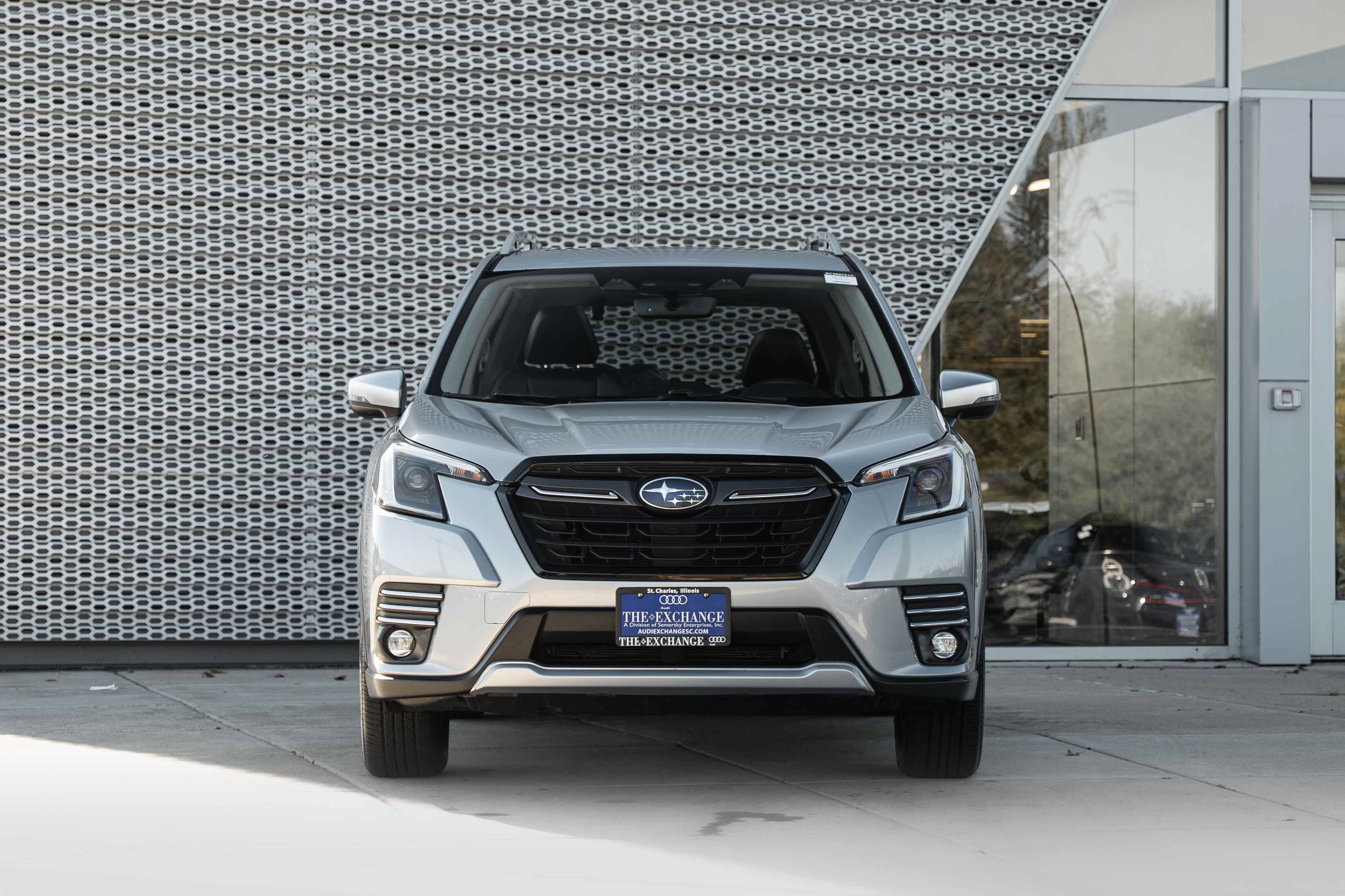 Used 2022 Subaru Forester Touring AWD/4WD image 31