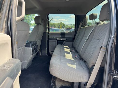 Used 2017 Ford F250 XLT w/ Camper Package AWD/4WD image 16