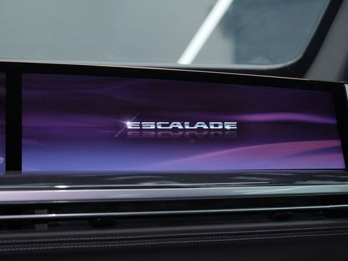 Used 2026 Cadillac Escalade ESV Sport image 72