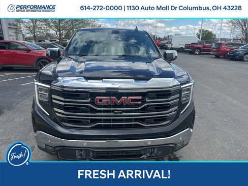 Used 2022 GMC Sierra 1500 SLT w/ SLT Premium Plus Package image 9
