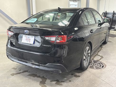 Used 2025 Subaru Legacy Limited image 7