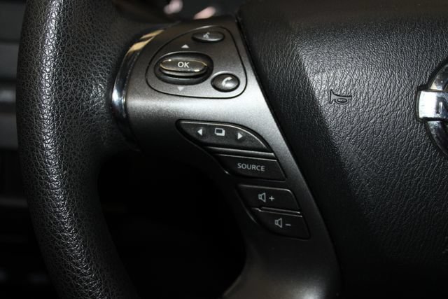 Used 2020 Nissan Murano S w/ Technology Package AWD/4WD image 16