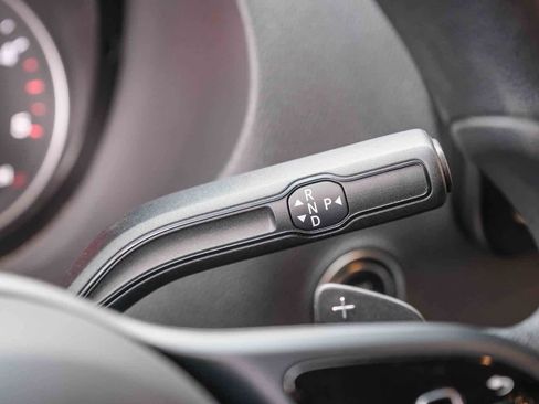 Used 2024 Mercedes-Benz Sprinter 2500 image 22