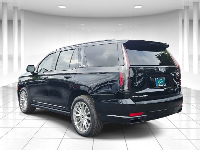 Certified 2022 Cadillac Escalade Premium Luxury w/ Performance Package AWD/4WD image 3