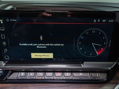 Used 2025 GMC Sierra 2500 SLT w/ SLT Premium Package image 22