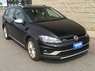 Used 2018 Volkswagen Golf Alltrack image 1