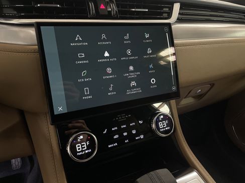 Used 2021 Jaguar F-PACE S image 17